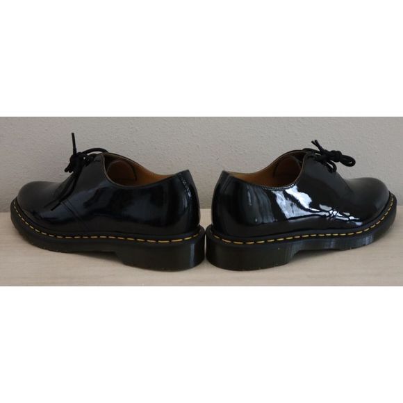 Dr. Martens Model 10084 Women’s Sz 11 Air Wair Black Patent Leather Oxfords $140 - Picture 9 of 9